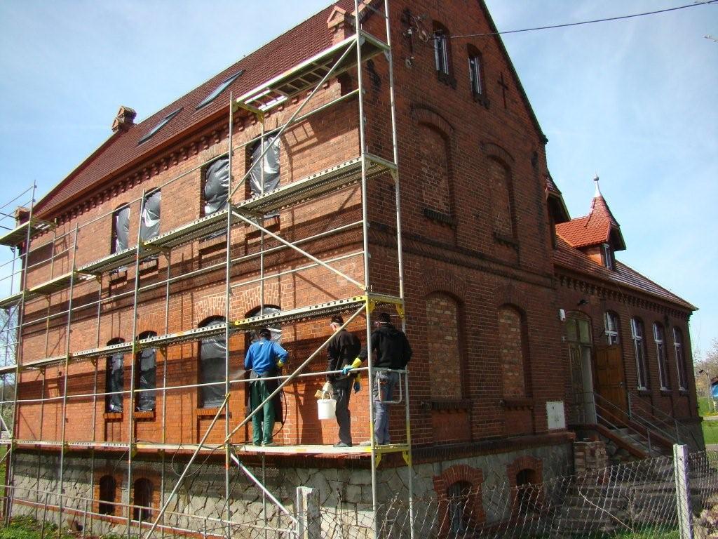 Remont budynku w Godziszowej